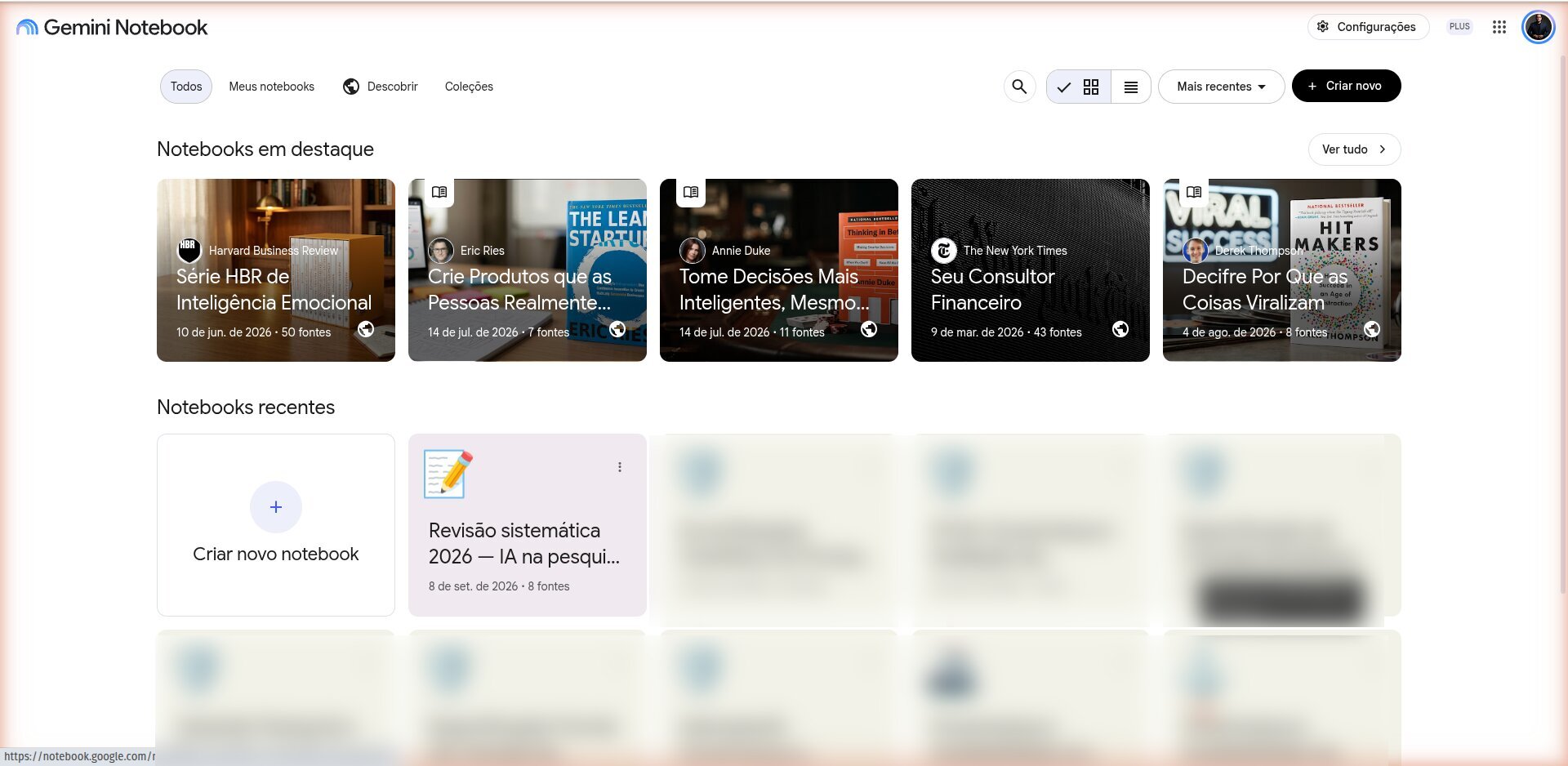 Página inicial do Gemini Notebook com as abas Todos, Meus notebooks, Descobrir e Coleções, Notebooks em destaque e o botão Criar novo
